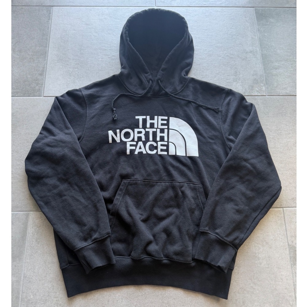 The North Face Mens Half Dome Logo Pullover Hoodie Black Medium NF0A4M4B